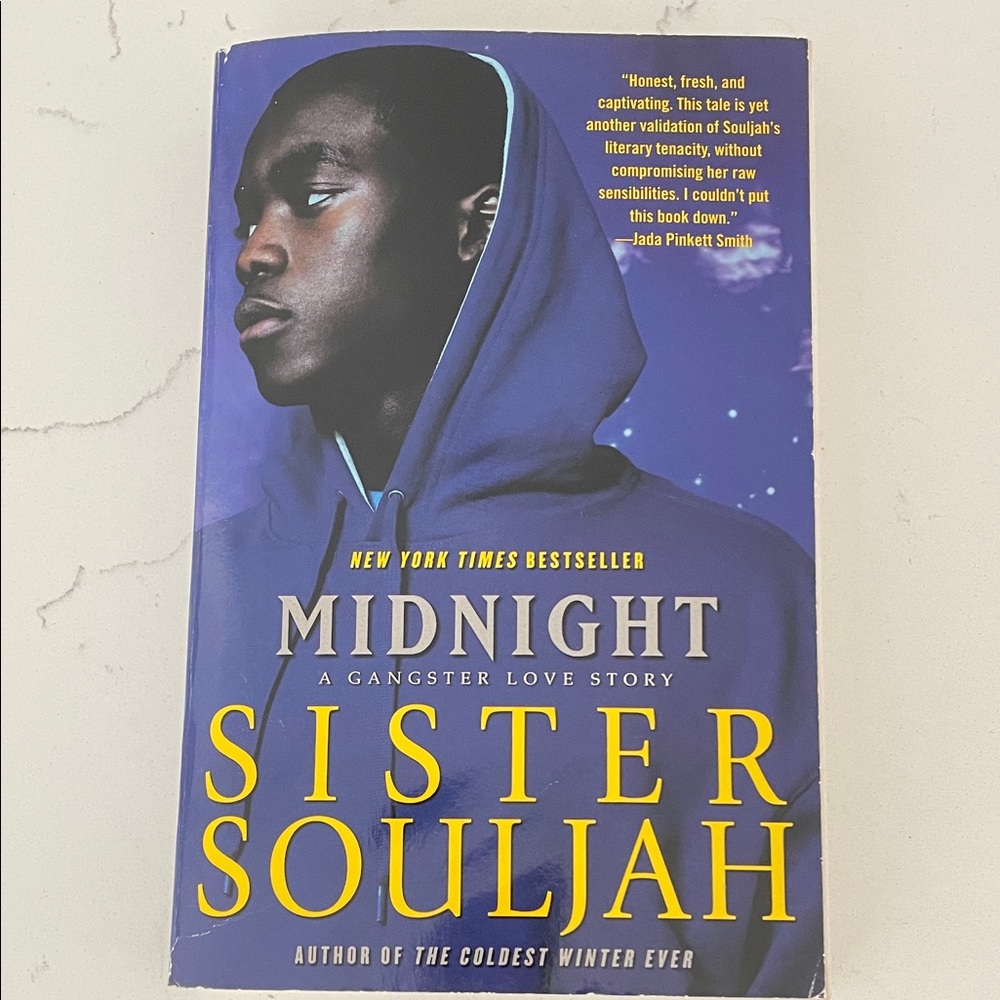 Midnight: A Gangster Love Story by Sister Souljah